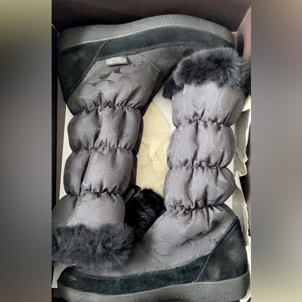 Authentic coach boots